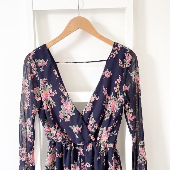 A’GACI Open Back Floral Romper Size Small - Picture 3 of 7